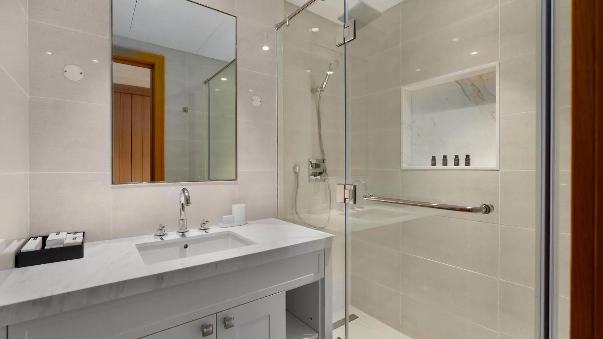 Lux Bnb Opera Grand Burj Sea & Fountain View Dubai